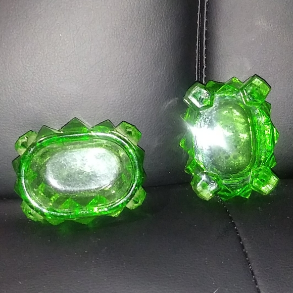 Antique Salt Ramicans - Picture 4 of 4